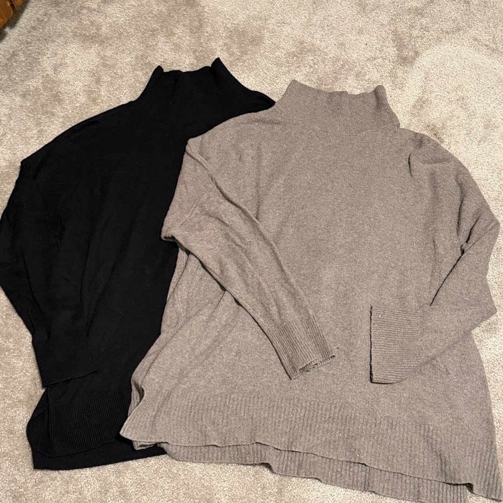 Abercrombie & Fitch Women's Turtleneck Sweater Pair - Black & Taupe